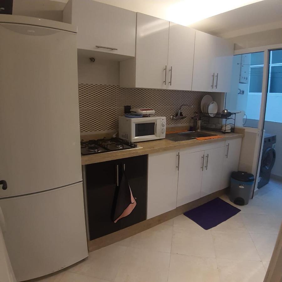 Happiness Family Only Apartment